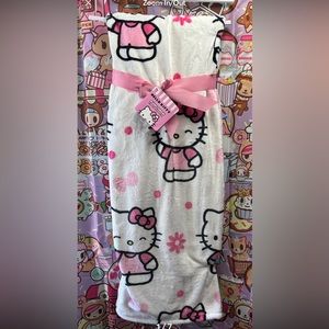 Hello Kitty Daisy Blanket Tiktok Viral HTF NWT